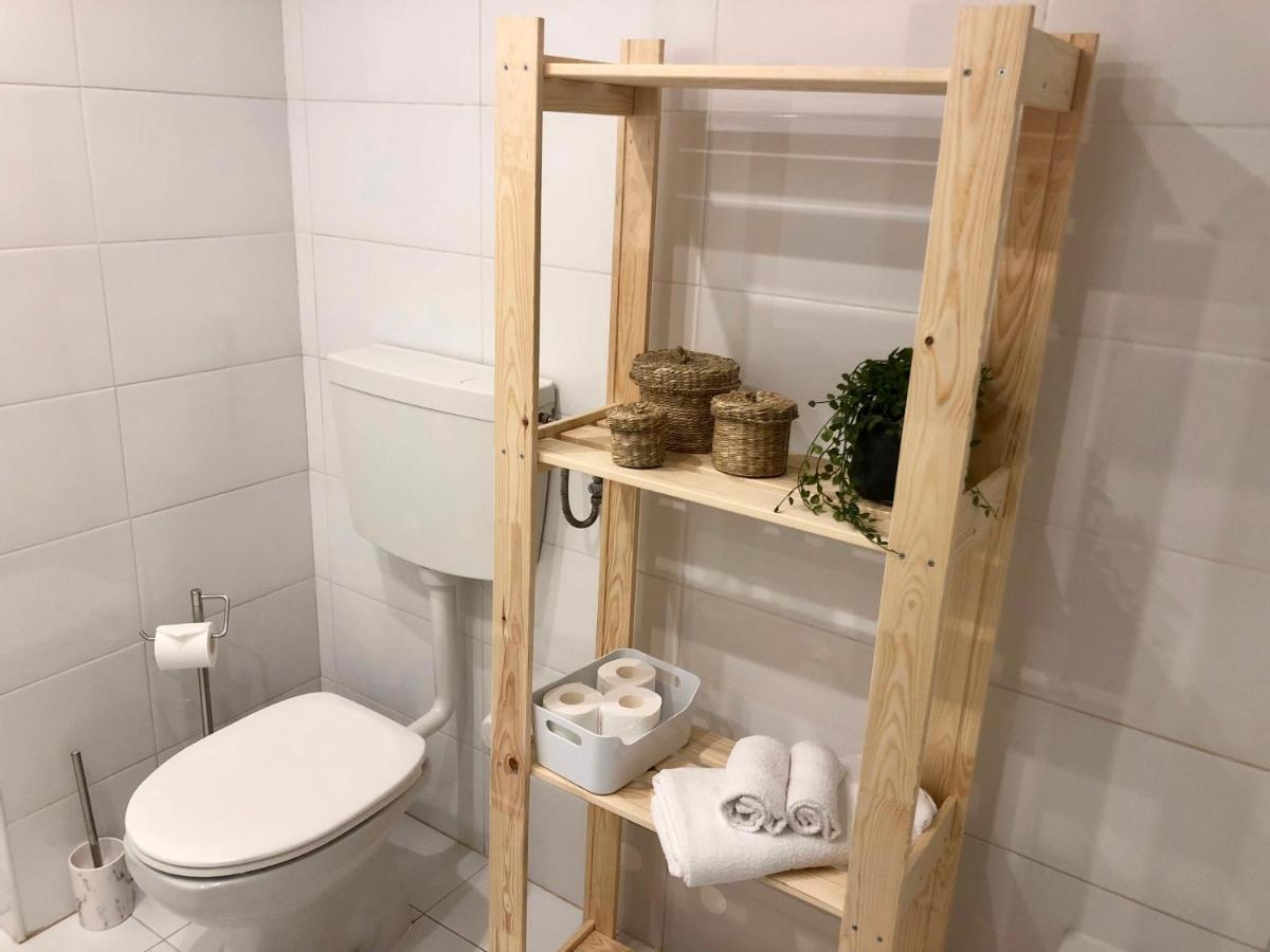 Cozy And Stylish Studio Apt Just 800M From The Beach - New On Booking! Албуфейра Екстериор снимка