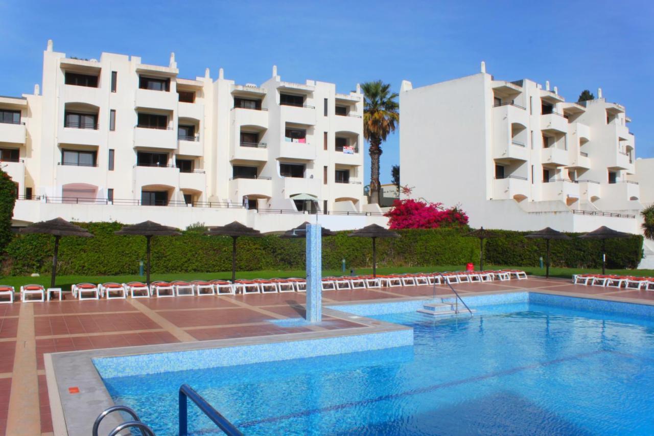 Cozy And Stylish Studio Apt Just 800M From The Beach - New On Booking! Албуфейра Екстериор снимка