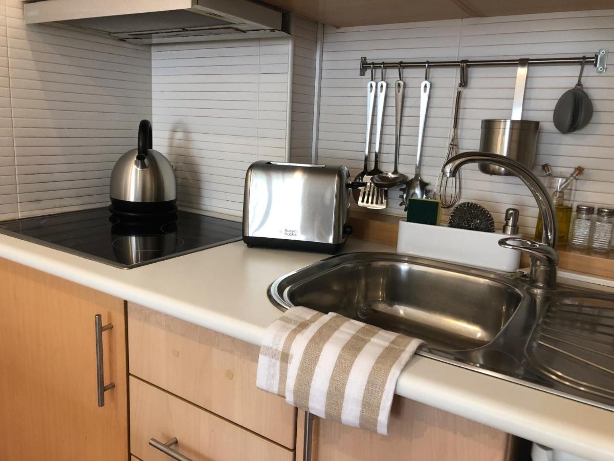 Cozy And Stylish Studio Apt Just 800M From The Beach - New On Booking! Албуфейра Екстериор снимка